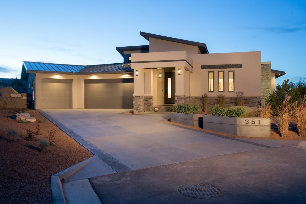 modern_house_front